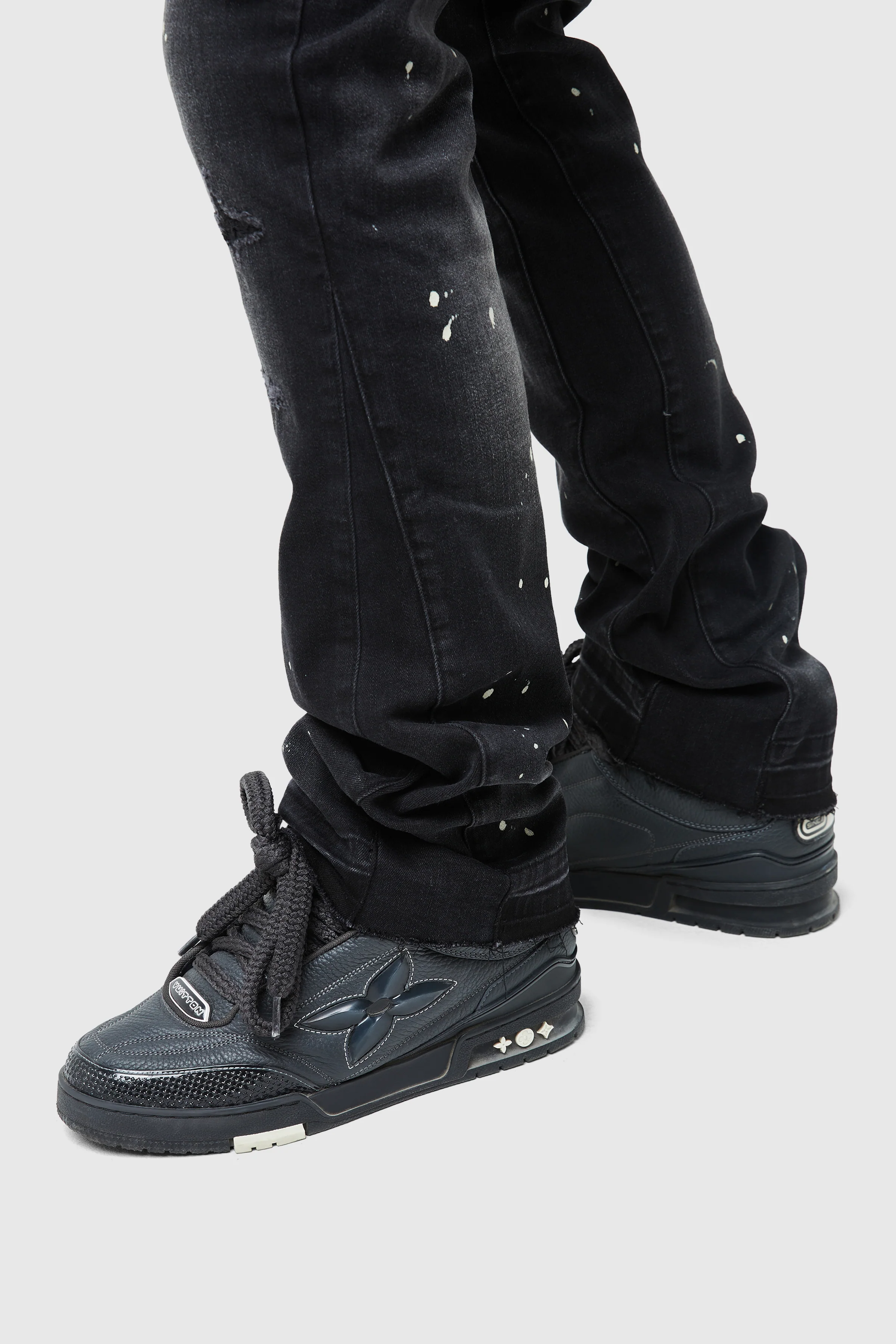 Oasis 2.0 Flare Jean - Black - Image 10