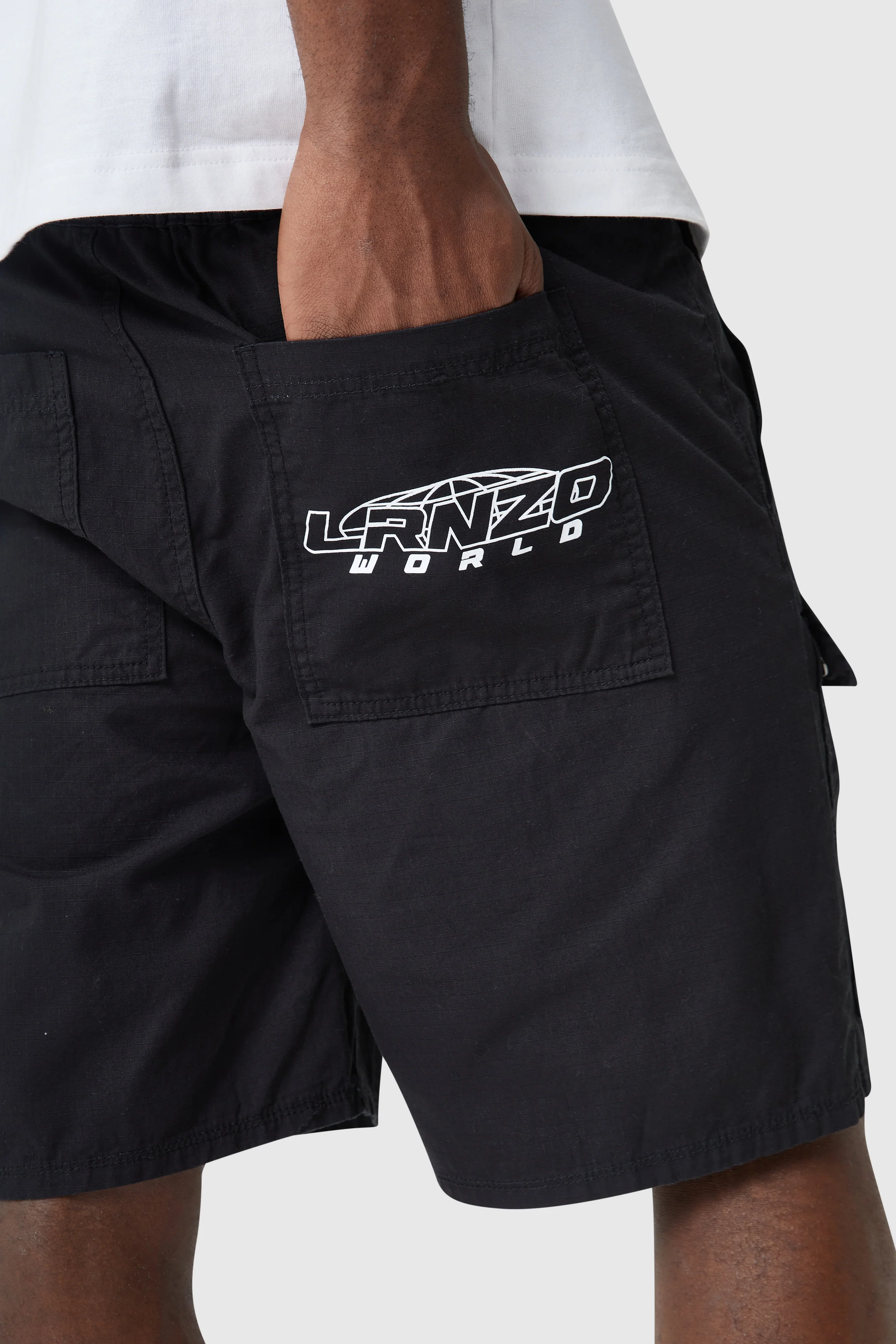 Terra Short - Black - Image 7